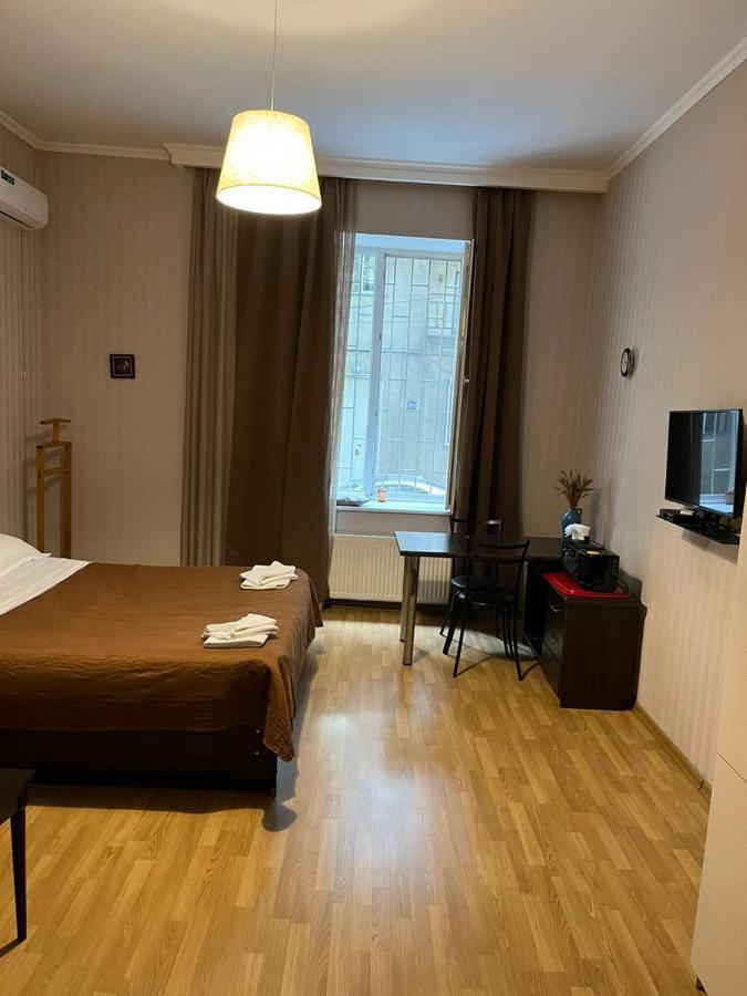 Tutiko Apartment Tbilisi Eksteriør bilde