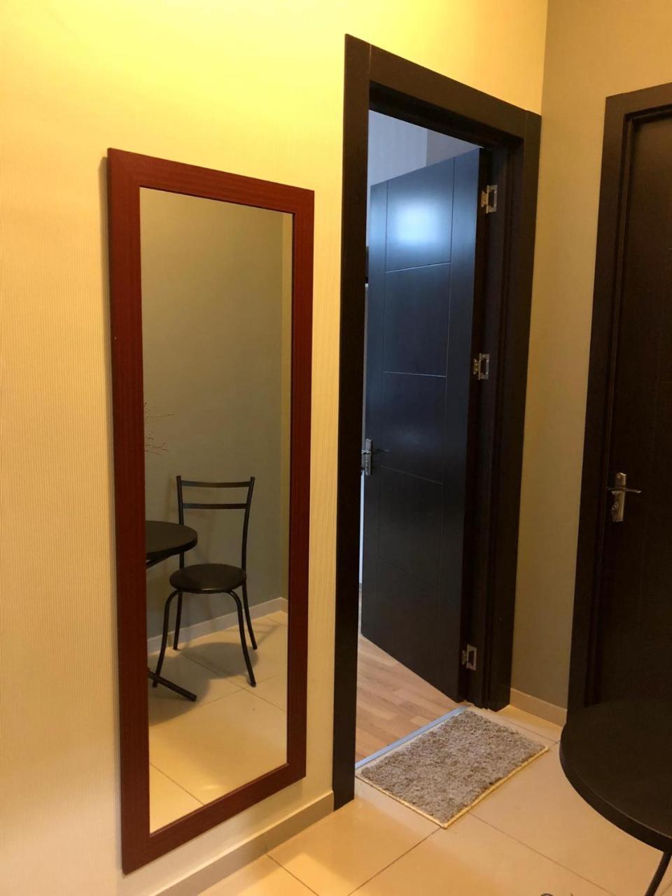 Tutiko Apartment Tbilisi Eksteriør bilde